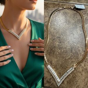 NWT Vintage Christian Dior Bijoux Gold Rhinestone V Statement Necklace